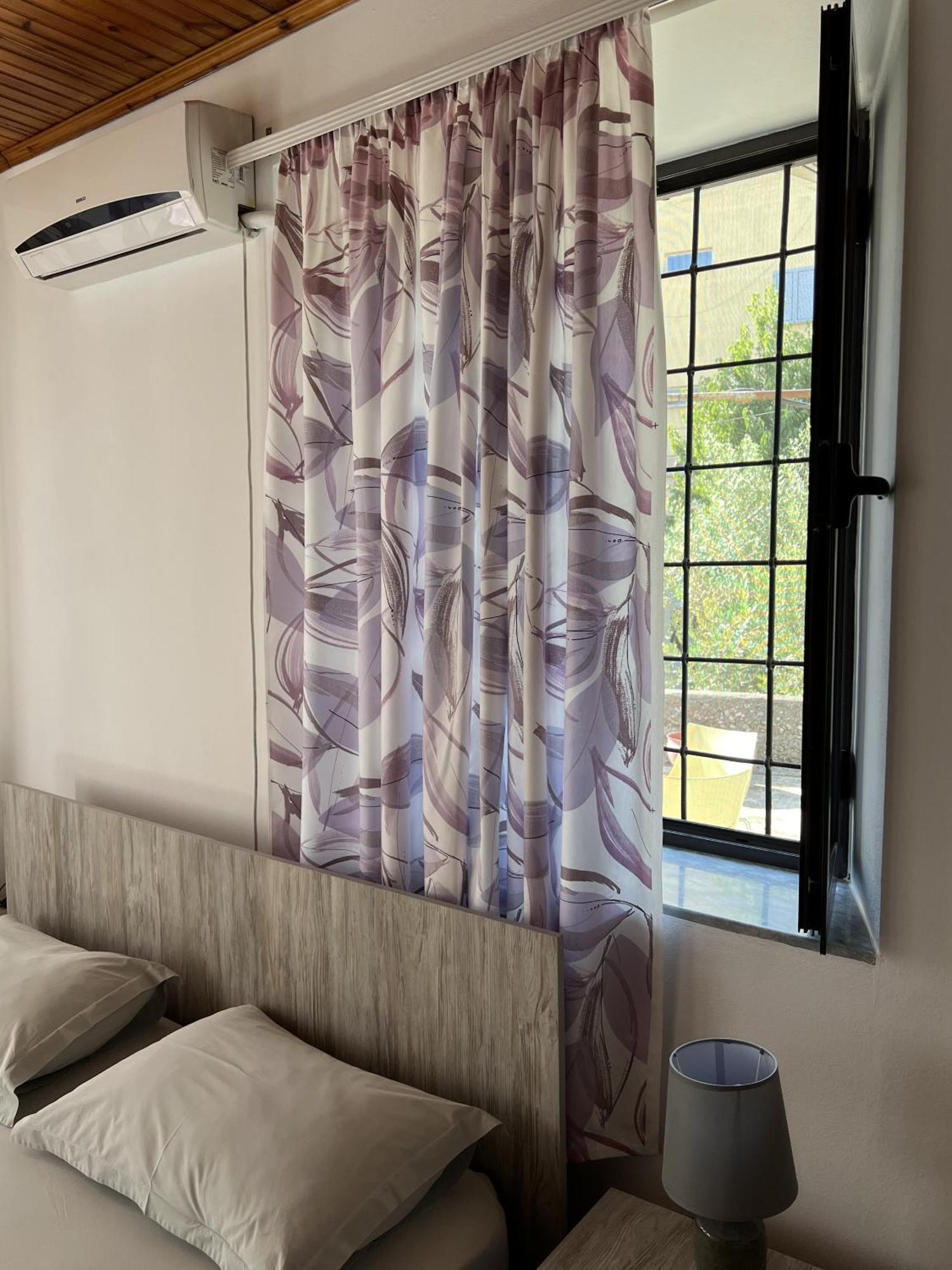 Onetwosleep Guesthouse Shkodra Exterior foto